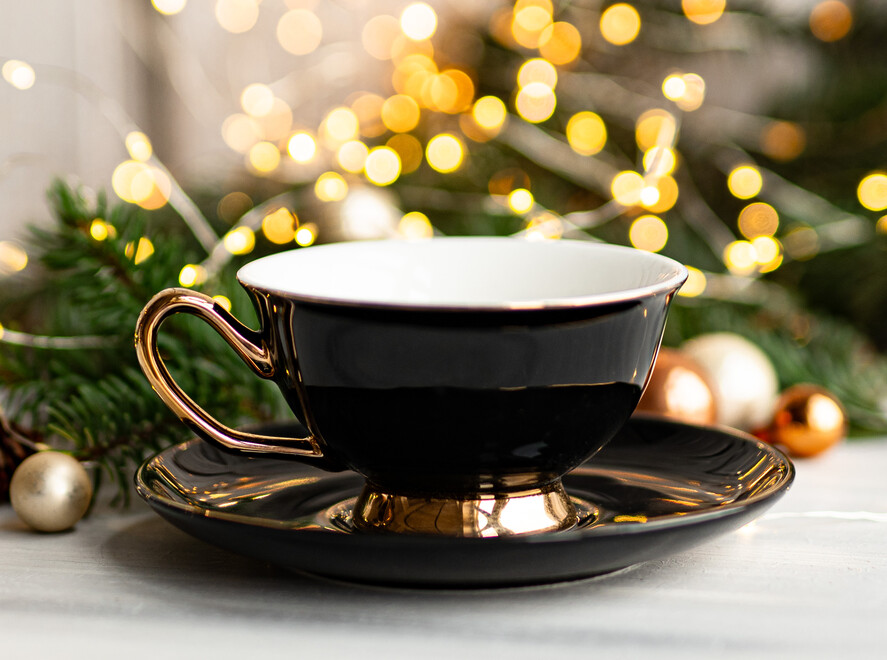 Prezenty oferta dla Firm kubki, filiżanki, kubki termiczne kosze prezentowe dla firm, prezenty biznesowe z filiżanką z kawą i herbatą, upominki na święta dla pracowników i kontrahentów, personalizowane prezenty firmowe, zestawy świąteczne z logo, firmowe upominki świąteczne8