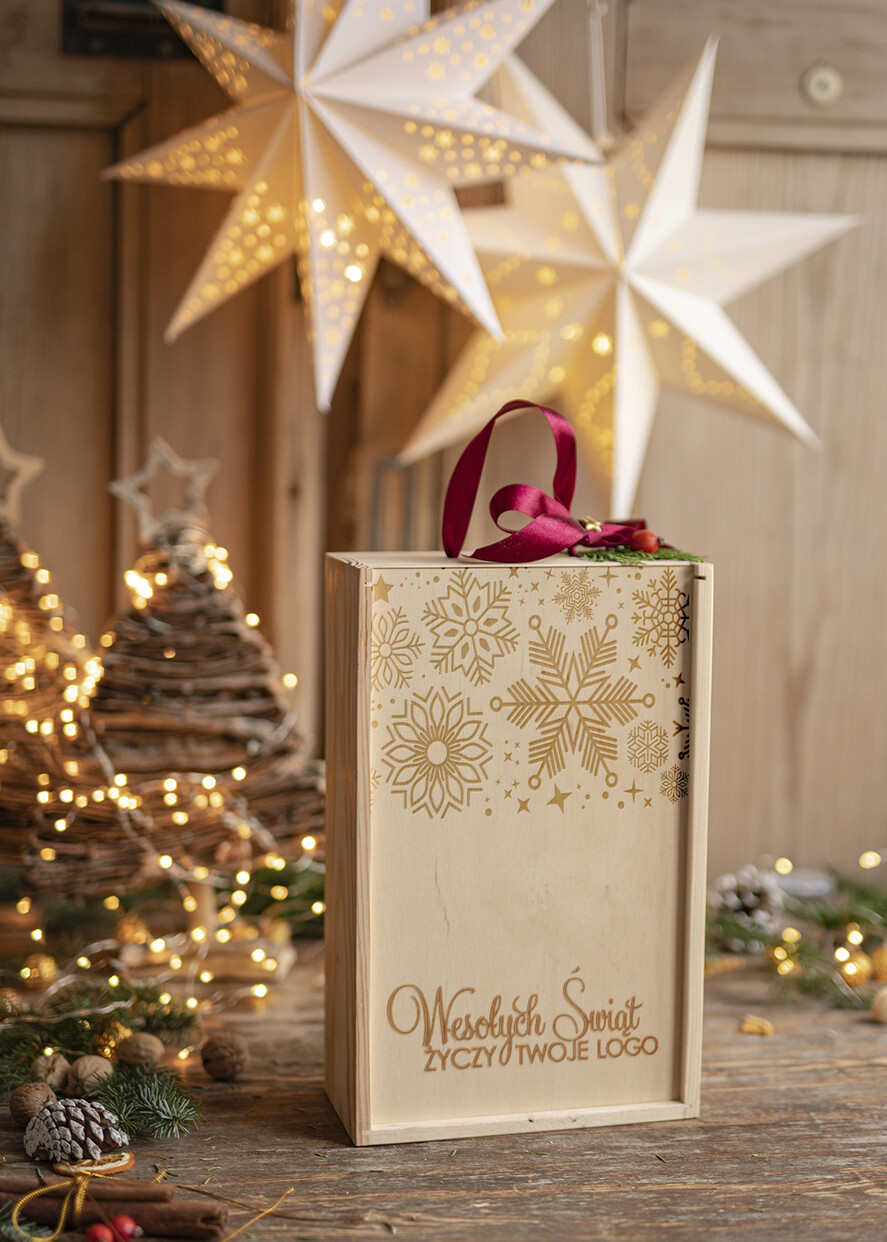 Prezenty oferta dla Firm zestawy na rozgrzewkę Prezent od firmy na święta w drewnianej skrzynce, ekskluzywne prezenty firmowe, eleganckie paczki od firmy, paczki prezentowe 2