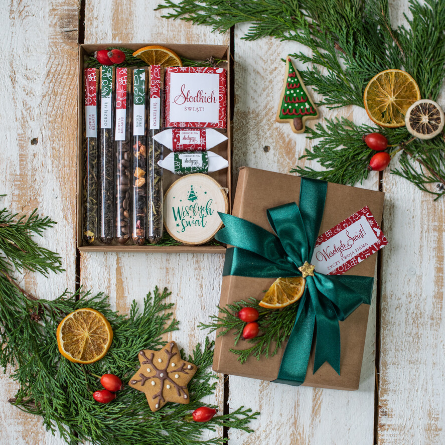 Prezenty oferta dla Firm kawa  herbata miód prezent na swieta dla firm, magia świąt w aromatyzowanej kawie i herbacie0