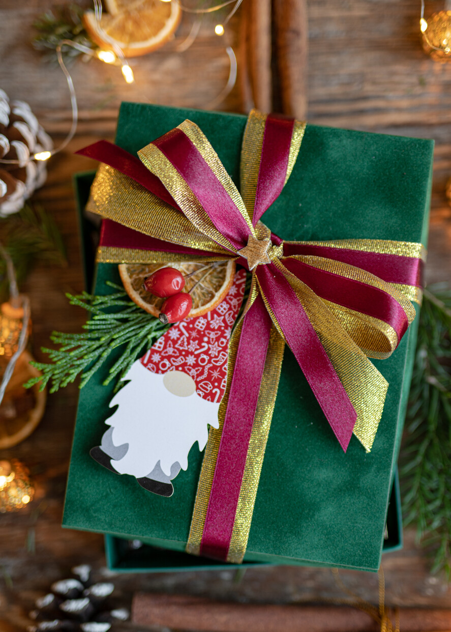 Prezenty oferta dla Firm zestawy skarpetki, koszulki z nadrukiem Prezent od firmy na święta, Prezenty dla pracowników skarpetki3