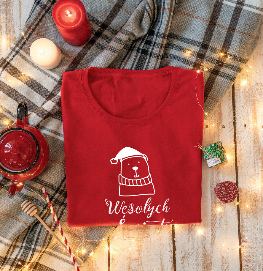 Prezenty oferta dla Firm zestawy skarpetki, koszulki z nadrukiem Pomysła na prezent świąteczna koszulka różne rozmiary, czerwona świąteczna koszulka, koszulka świąteczna z nadrukiem,  prezent na święta koszulka z nadrukiem 1