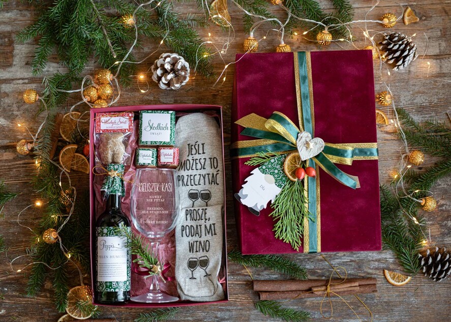 prezenty dla niej zestawy do grzańca wyjątkowy pomysł na prezent dla babci na święta, kieliszek z grawerem0