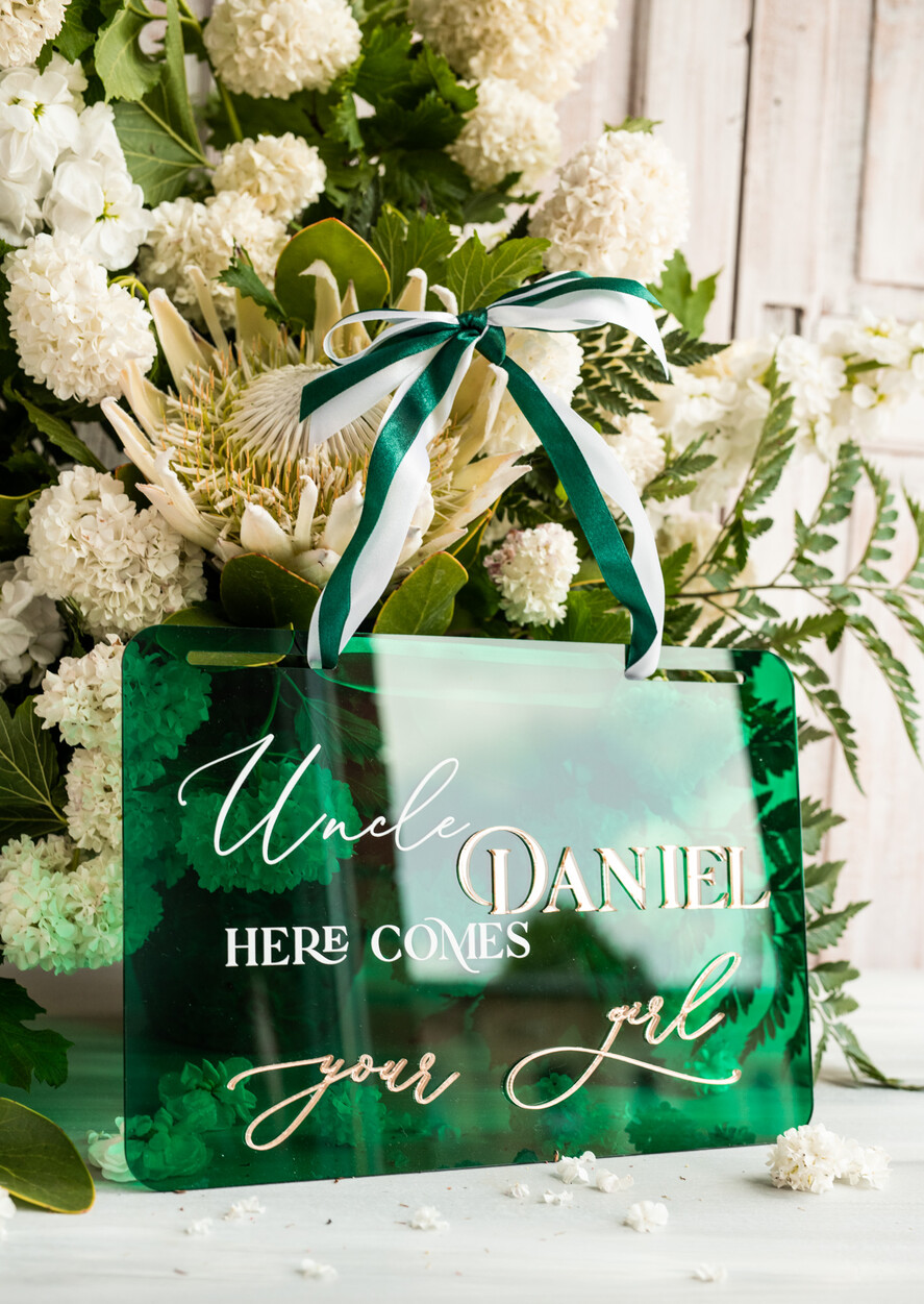 Dekoracje Sali weselnej/Dodatki do Zdjęć tabliczki z napisami  tabliczka z dowolnym napisem dekoracyjna tabliczka sali weselnej, tabliczka do powieszenia na sali weselnej, tabliczka z pleksy zielona4