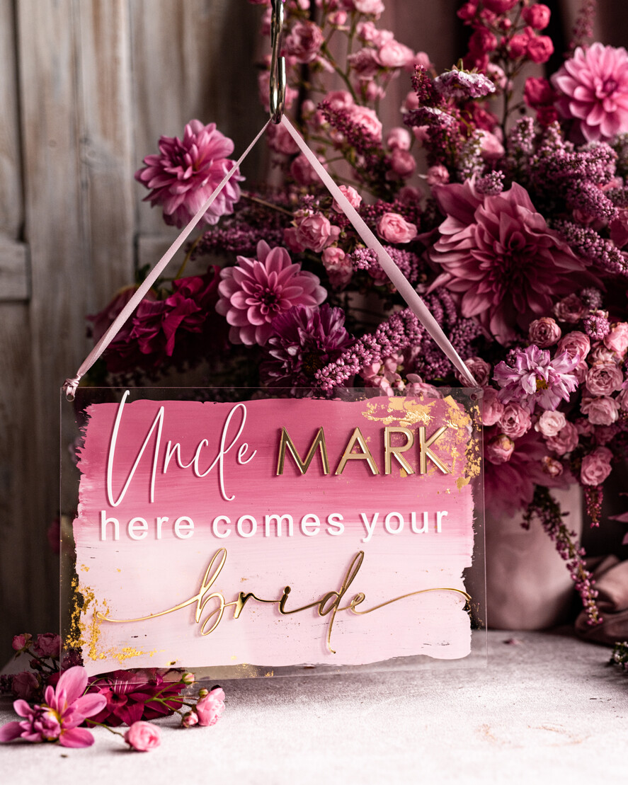 Dekoracje Sali weselnej/Dodatki do Zdjęć tabliczki z napisami  tabliczka z dowolnym napisem dekoracyjna tabliczka sali weselnej, tabliczka do powieszenia na sali weselnej, tabliczka z pleksy malowana na różowo2