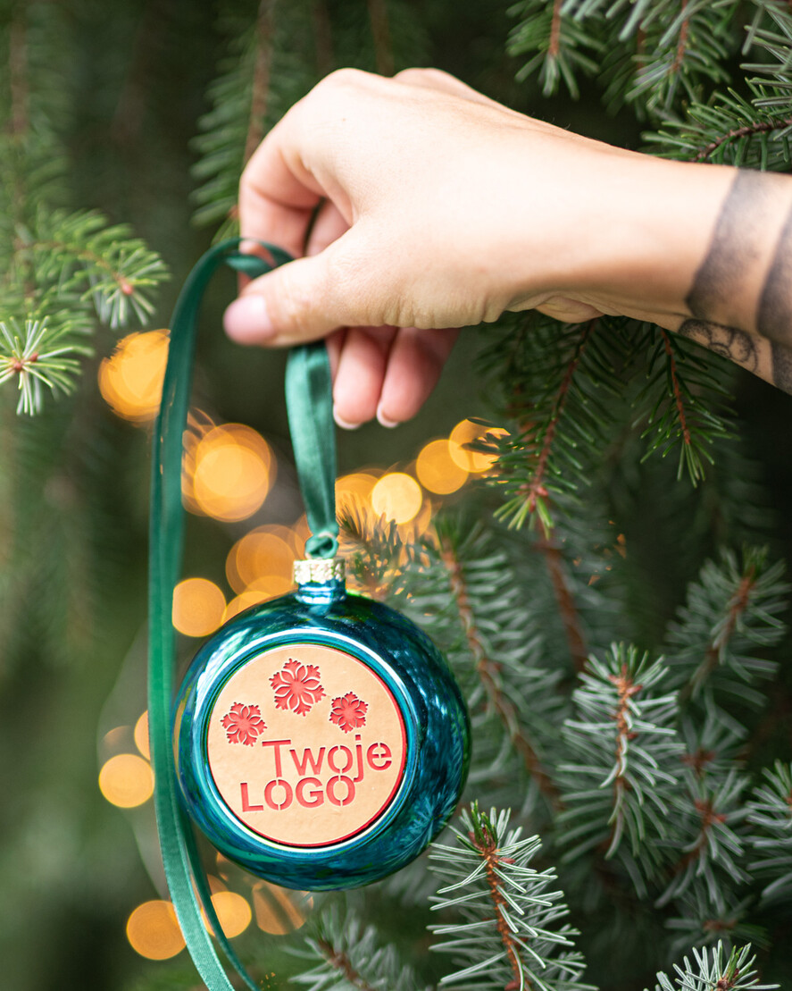 Prezenty oferta dla Firm drobne prezenty dla firm Prezent Biznesowy Na Święta z Logo Ekskluzywna Bombka z logo na choinkę z Logo Firmy , życzenia zapakowane w  drewniane pudełko 7