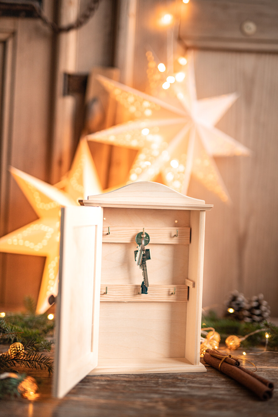 prezenty dla niego Puzzle, drewniane skrzynie, skarbonki pomysły na prezenty świąteczne dla męża, drewniane obrazy w ramce8