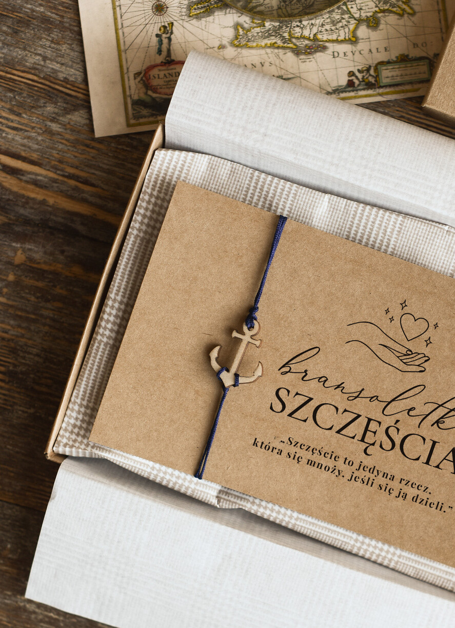 prezenty dla niej bransoletki szczęścia  Pomysł na prezent dla żeglarza drewniana bransoletka kotwica Upominek dla fanki żeglarswa bransoletka Kotwica2