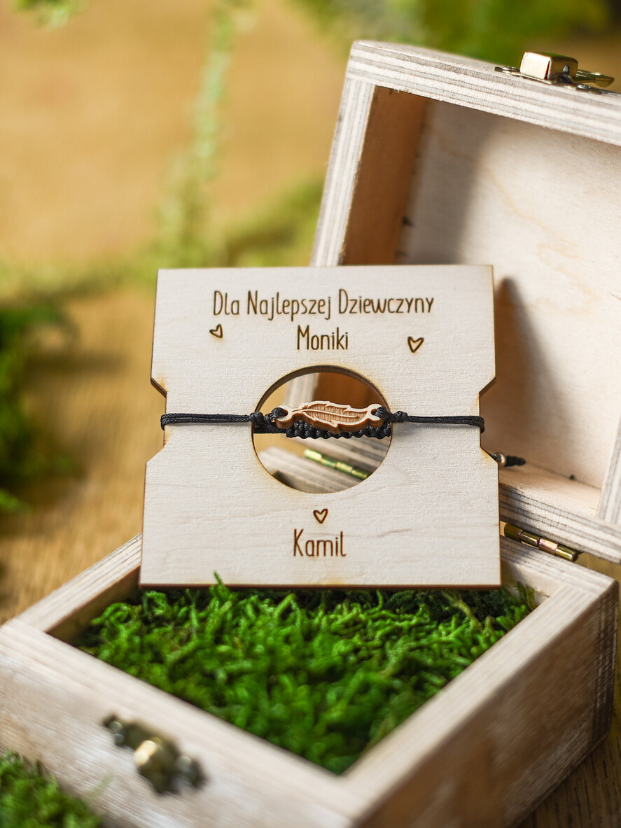 prezenty dla niej bransoletki szczęścia  romantyczny prezent dla żony na święta2