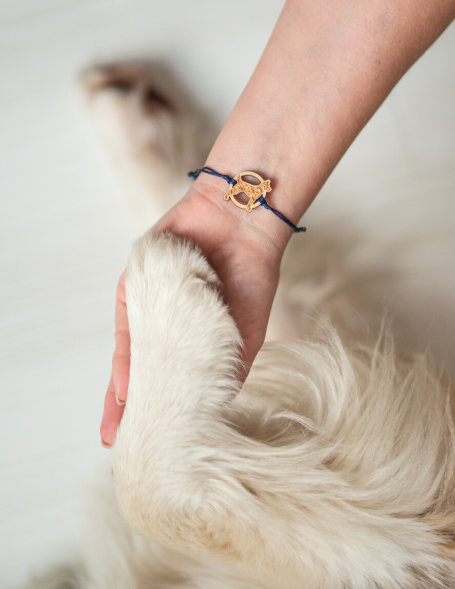 prezenty dla niej bransoletki szczęścia  Bransoletka drewniana z Twoim pupilem Super Pomysł na Prezent dla niej Drewniana Bransoletka dla Dziewczyny2