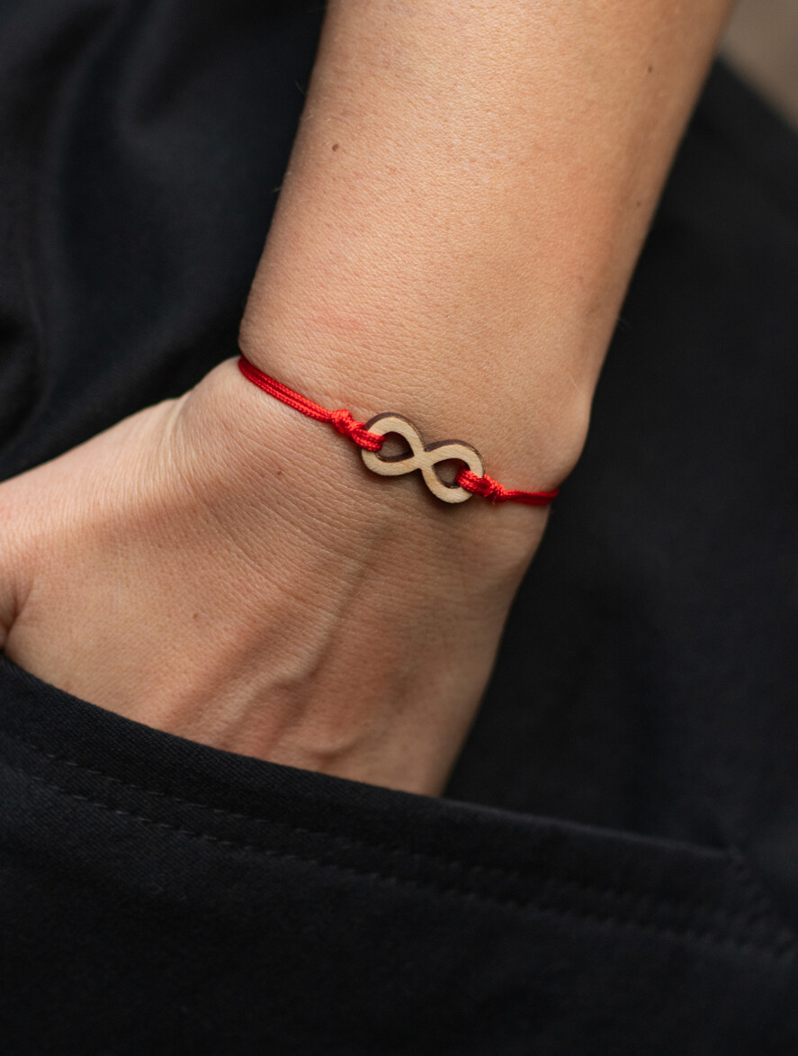 prezenty dla niej bransoletki szczęścia  Pomysł na Prezent dla Dziewczyny Drewniana Bransoletka Nieskończoność Upominek dla Niej 2