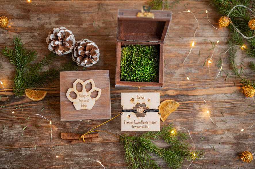 prezenty dla niej bransoletki szczęścia  pomysł na święta dla żony8