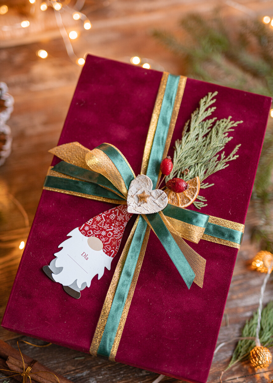 Prezenty indywidualne  zestawy z kubkiem i filiżanką świąteczny zestaw kubeczków dla pary, wspólny prezent świąteczny dla rodziców pod choinkę, ciekawe prezenty dla tesciow na swieta, zestaw kubków dla pary, bozonarodzeniowy prezent dla dziadków, świąteczny zestaw kubeczków dla pary 3