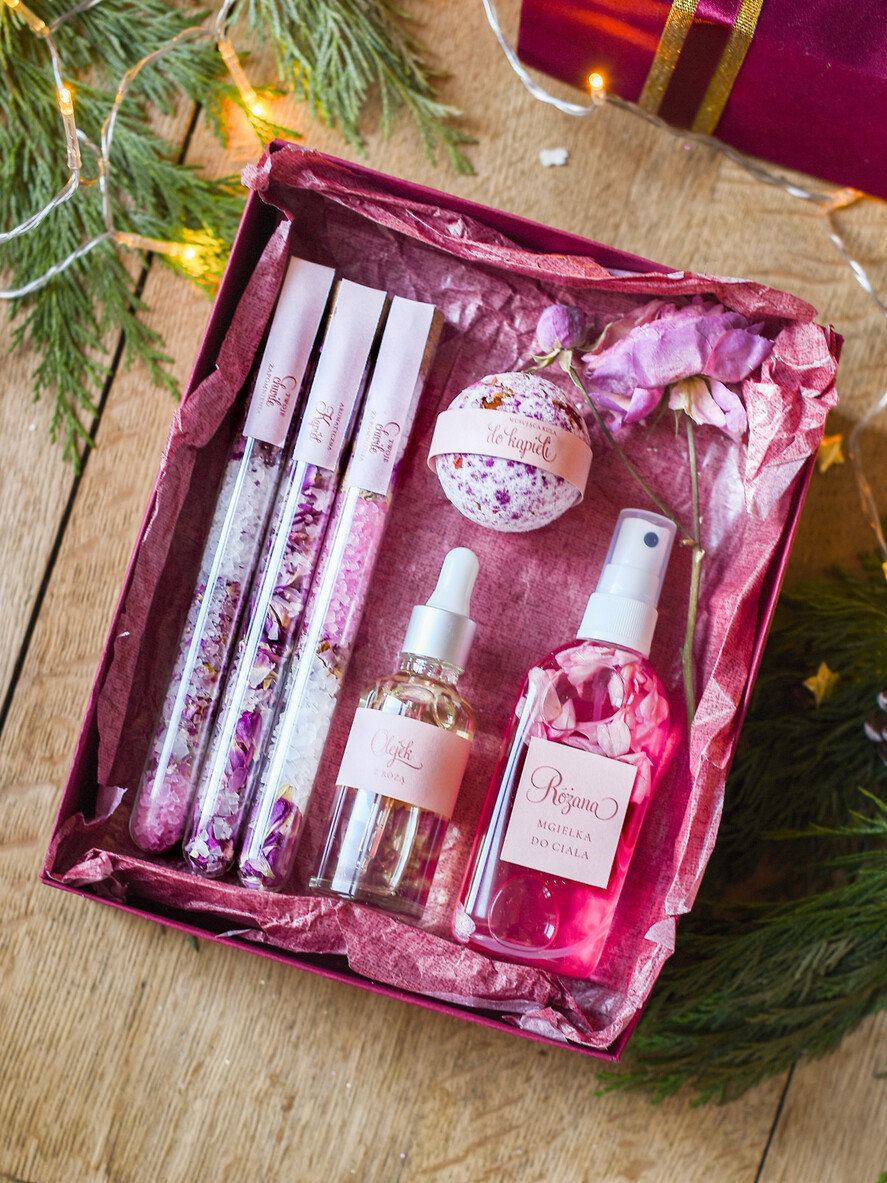 prezenty dla niej zestawy kosmetyczne  śmieszne prezenty dla przyjaciółki pod choinkę, zestaw kosmetyków do kąpieli1