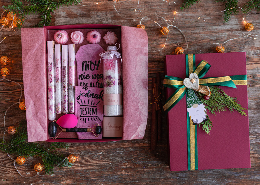 prezenty dla niej zestawy kosmetyczne  gadżet pomysł na święta dla koleżanki, aromatyczny zestaw prezentowy8