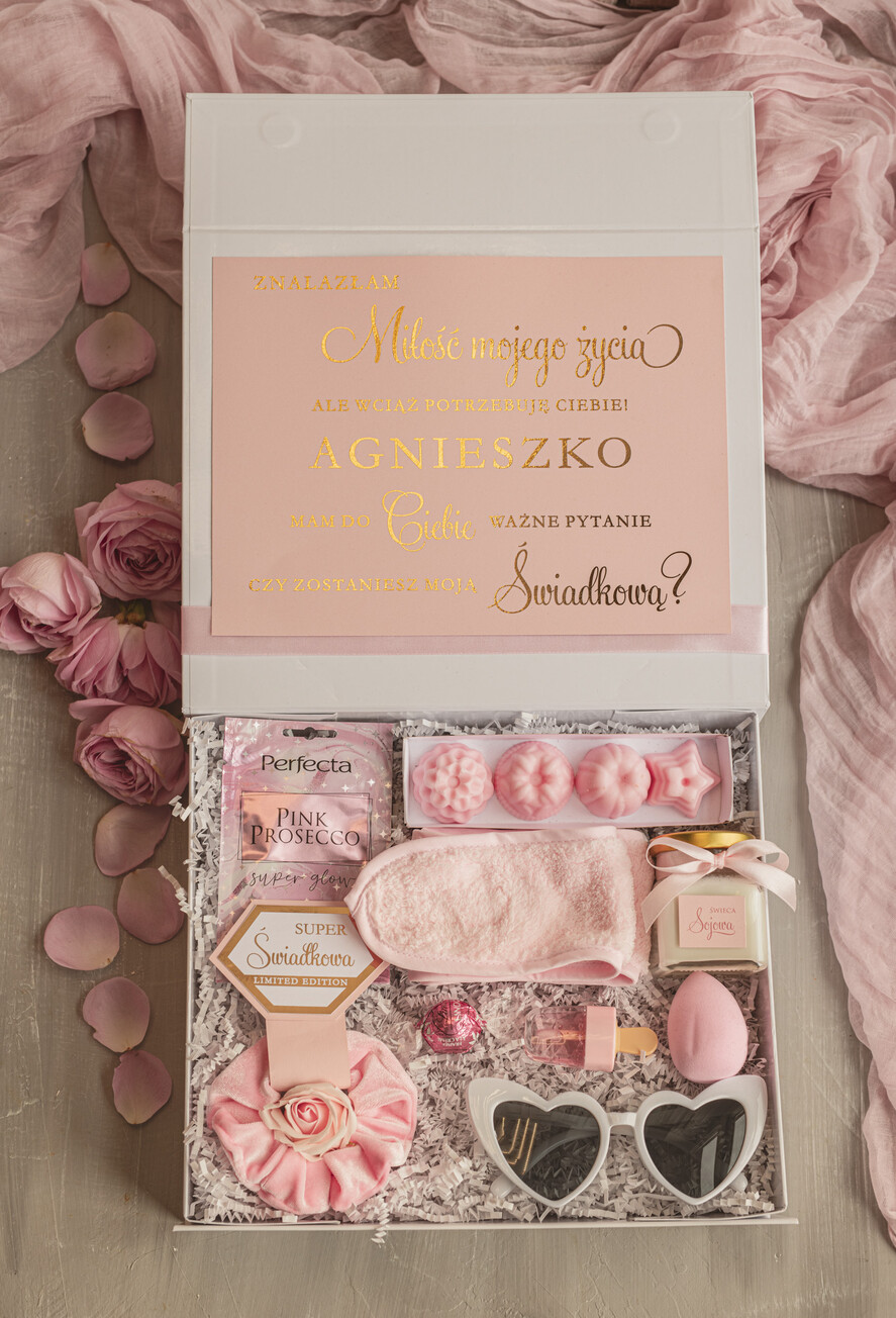 Prezenty dla świadków boxy prezentowe dla Świadkowej, prośba o świadkowanie  box czy zostaniesz moją świadkową pomysł na prezent dla świadkowej, zestaw beauty dla świadkowej, box prezentowy dla świadkowej i druhny, zestaw do kąpieli4
