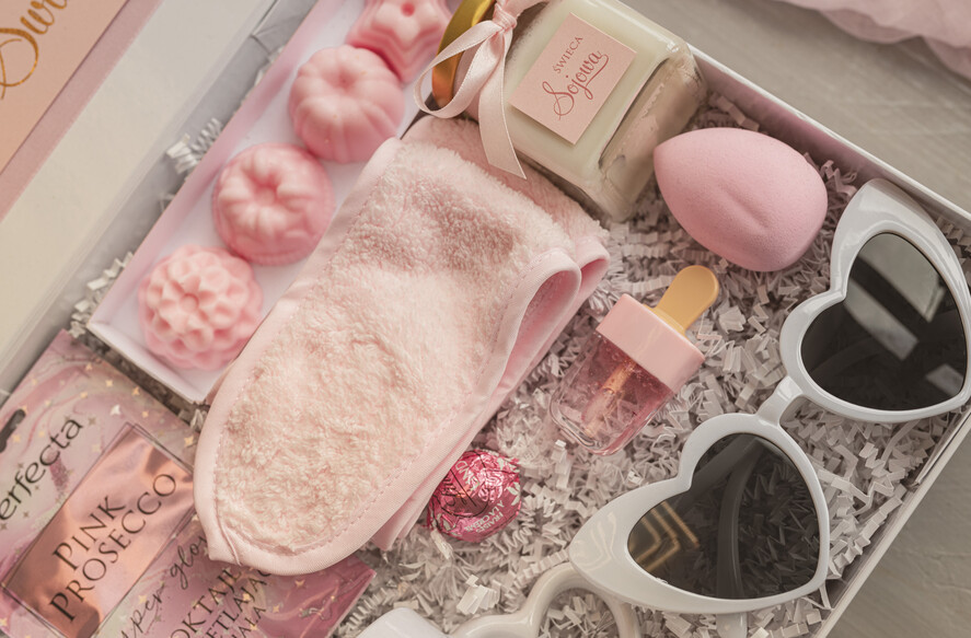 Prezenty dla świadków boxy prezentowy dla Świadkowej, prośba o świadkowanie  box czy zostaniesz moją świadkową pomysł na prezent dla świadkowej, zestaw beauty dla świadkowej, box prezentowy dla świadkowej i druhny, zestaw do kąpieli5