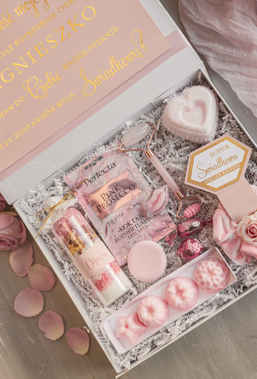Prezenty dla świadków boxy prezentowe dla Świadkowej, prośba o świadkowanie  czy zostaniesz moją świadkową pomysł na prezent dla świadkowej, zestaw beauty dla świadkowej, box prezentowy dla świadkowej i druhny, zestaw do kąpieli6