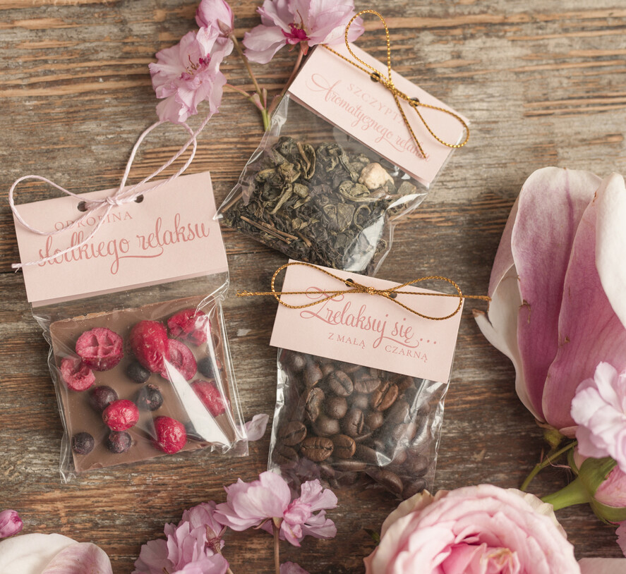 Prezenty dla świadków boxy prezentowe dla Świadkowej, prośba o świadkowanie  Welurowy Szlafrok dla Świadkowej Prośba o świadkowanie zestaw Różowa Boho filiżanka z łyżeczką8