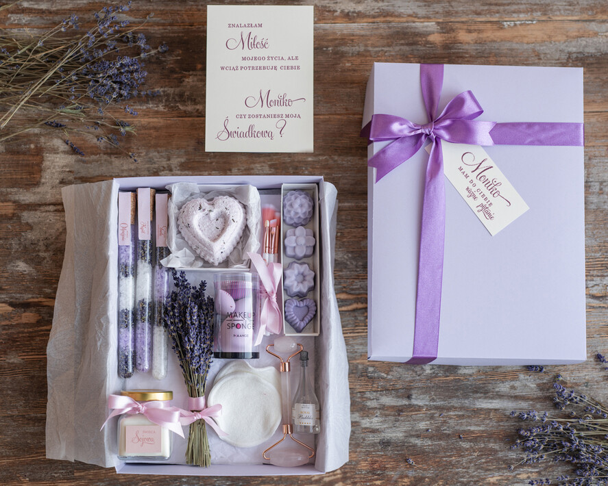 Prezenty dla świadków boxy prezentowe dla Świadkowej, prośba o świadkowanie  Czy zostaniesz moją Świadkową?- Lawendowe Kosmetyki Prośba o Świadkowanie - Prezent dla Świadkowej0