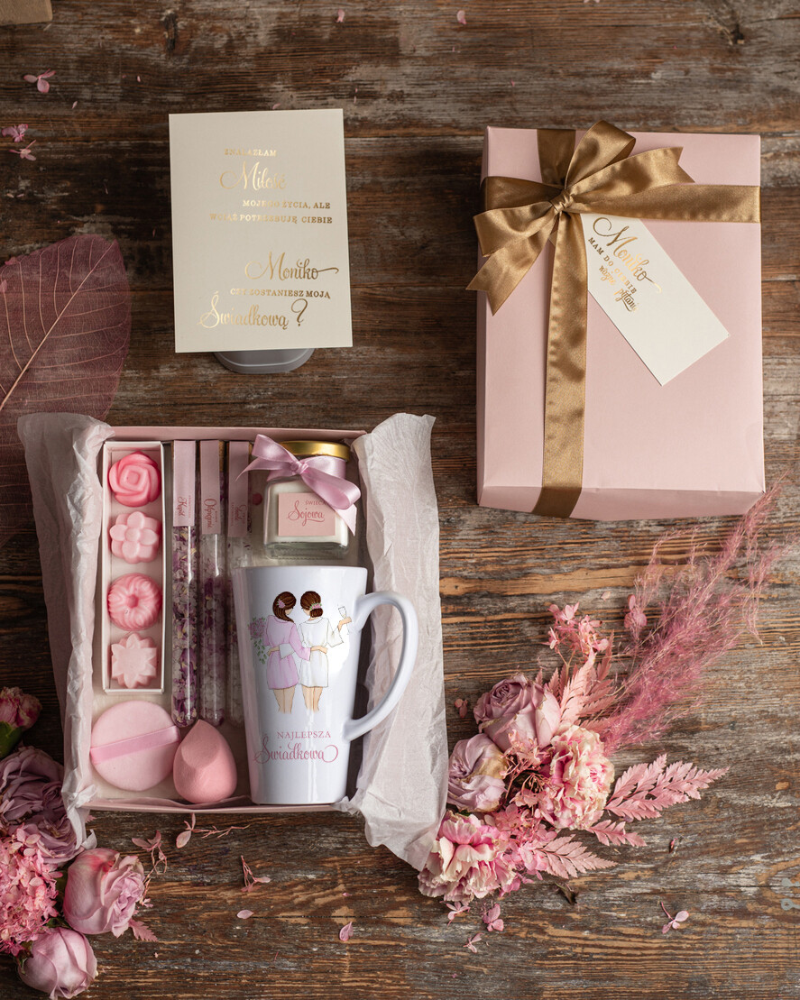 Prezenty dla świadków boxy prezentowe dla Świadkowej, prośba o świadkowanie   Zestaw Kosmetyków Czy zostaniesz moją Świadkową?- Skarpetki Śmieszne Prośba o Świadkowanie - Prezent dla Świadkowej0