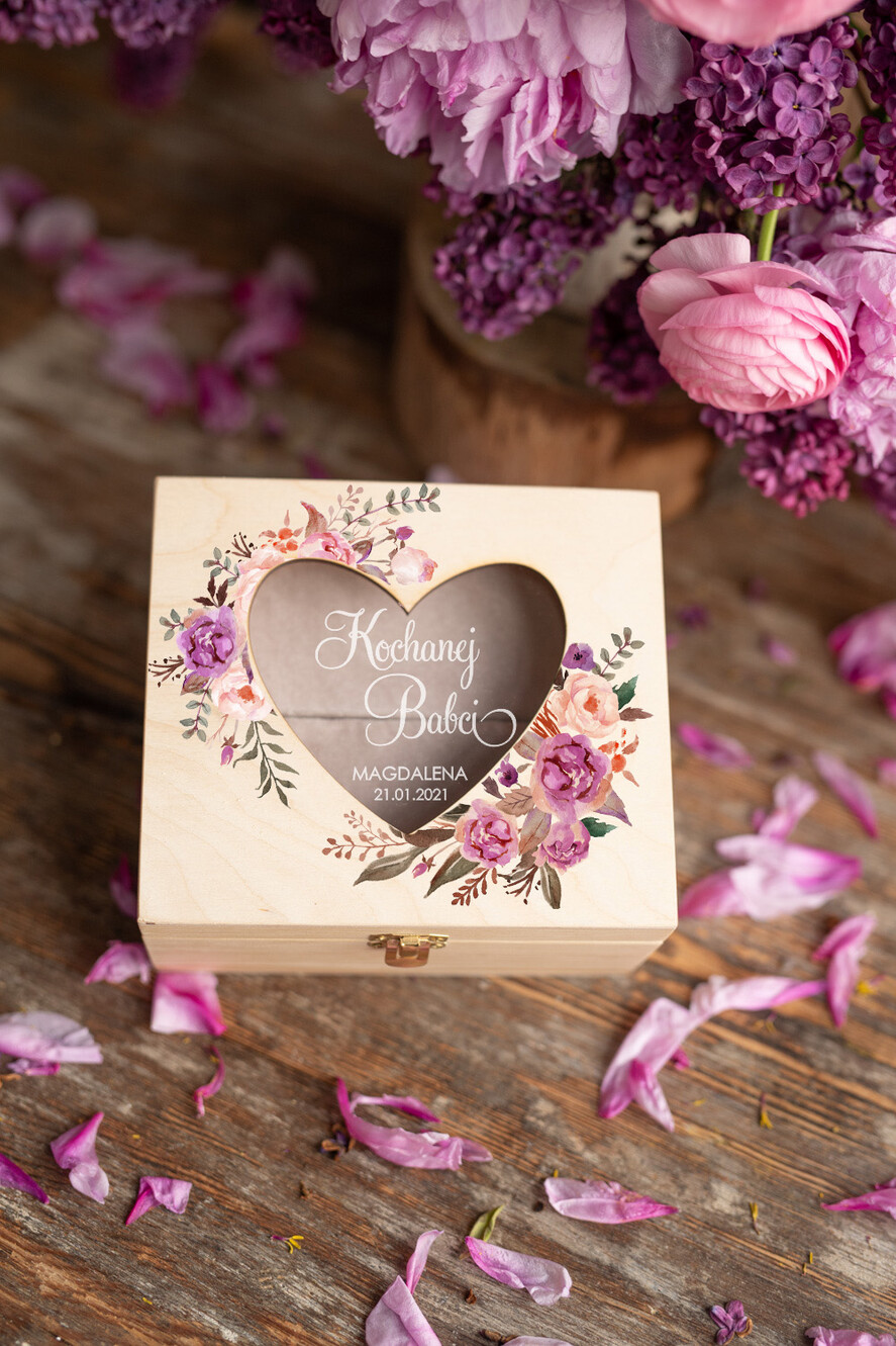Prezenty dla Babci i Dziadka Prezenty dla Babci  prezenty dla babci szkatułka na biżuterię z dedykacją 0