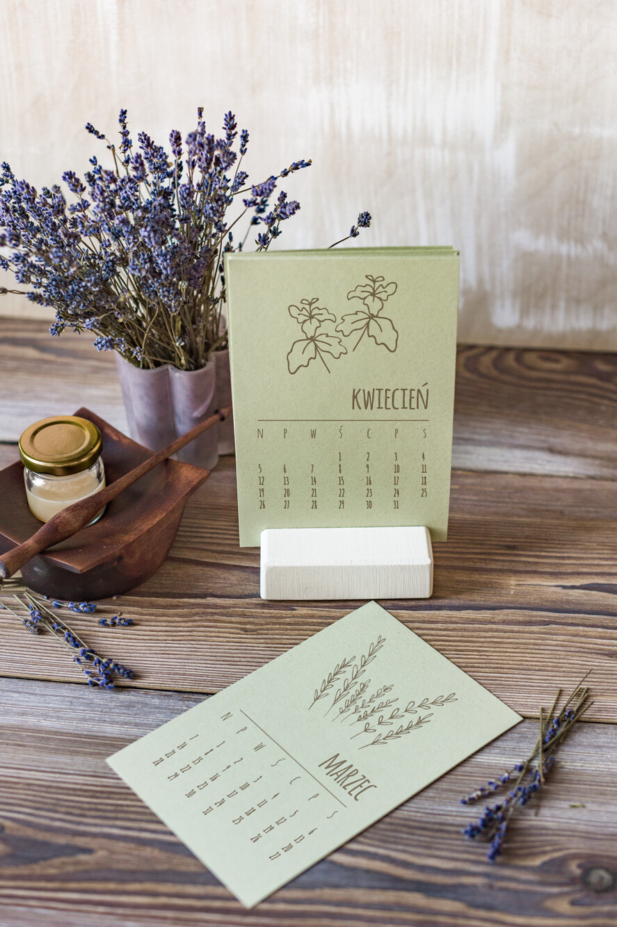 Prezenty dla Babci i Dziadka Zestawy Pezentowe Dla Dziadków  prezent z okazji Dnia Babci i Dziadka kalendarz 2022 rok2