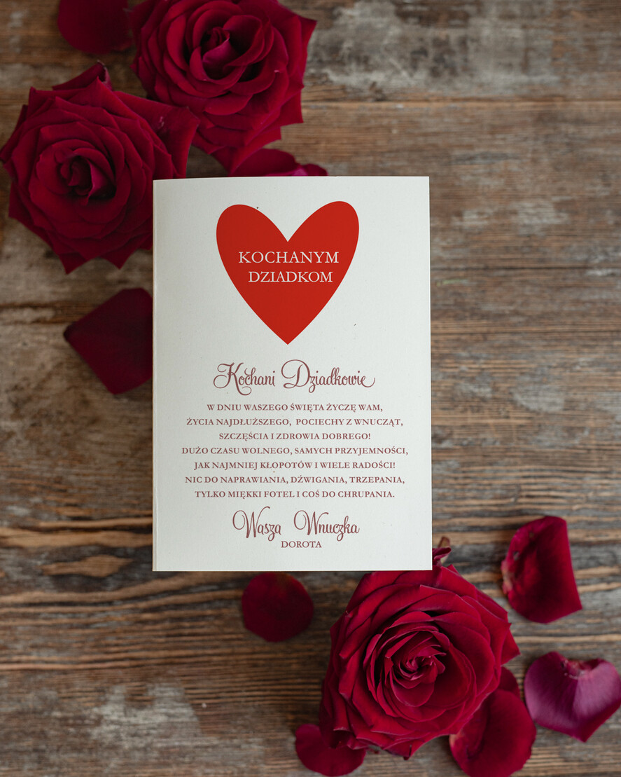 Prezenty dla Babci i Dziadka Zestawy Pezentowe Dla Dziadków  Praktyczny prezent dla babci i dziadka Kubki w zestawie z miodkiem Prezent dla Dziadków2