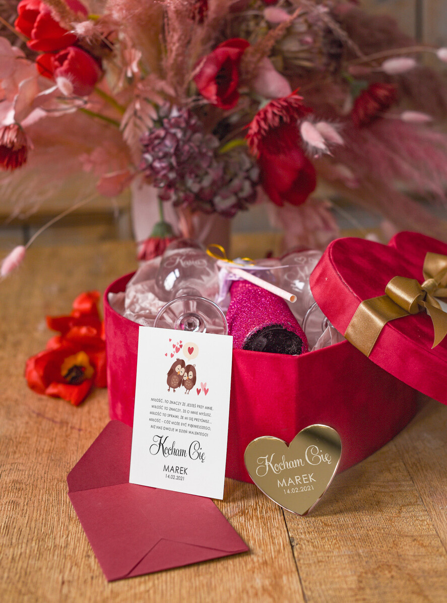 Walentynki prezent na walentynki dla Niej   pomysł na prezent walentynkowy dla żony grawerowane szampanówki 1