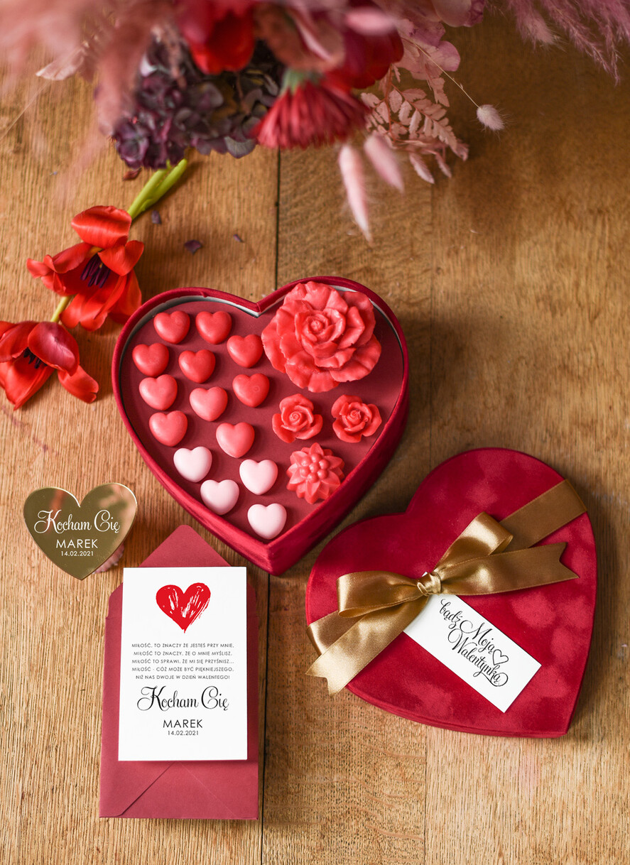 Walentynki prezent na walentynki dla Niej  pomysł na prezent dla dziewczyny na walentynki serce pełne pachnących mydełek 0