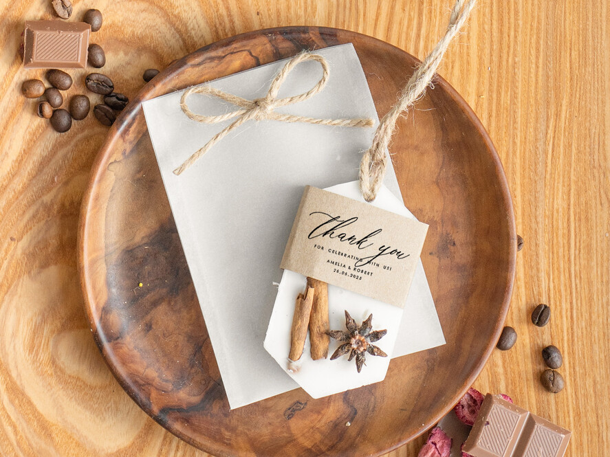 Podziękowania dla Gości Weselnych Mydełka Świece Zawieszki sojowe wyjątkowe podziękowania dla gości sojowe zawieszki z laską cynamonu, pachnące zawieszki sojowe upominki dla gości od Pary Młodej, sojowa zawieszka z cynamonem3