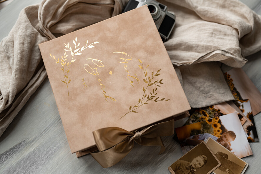 Ankiety weselne ankiety w pudełkach  ankieta weselna dla gości pamiątka ze ślubu, ankieta weselna zamknięta w welurowym pudełku, pamiątka ze ślubu ankiety weselne, porady dla Pary Młodej3