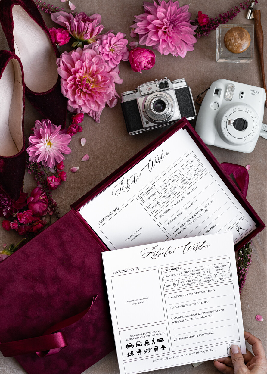 Ankiety weselne ankiety w pudełkach  Bordowa Ankieta Weselna Dla Gości Pamiątka Ze Ślubu, Bordowa Ankieta Weselna Zamknięta W Welurowym Pudełku, Pamiątka Ze Ślubu Ankiety Weselne4