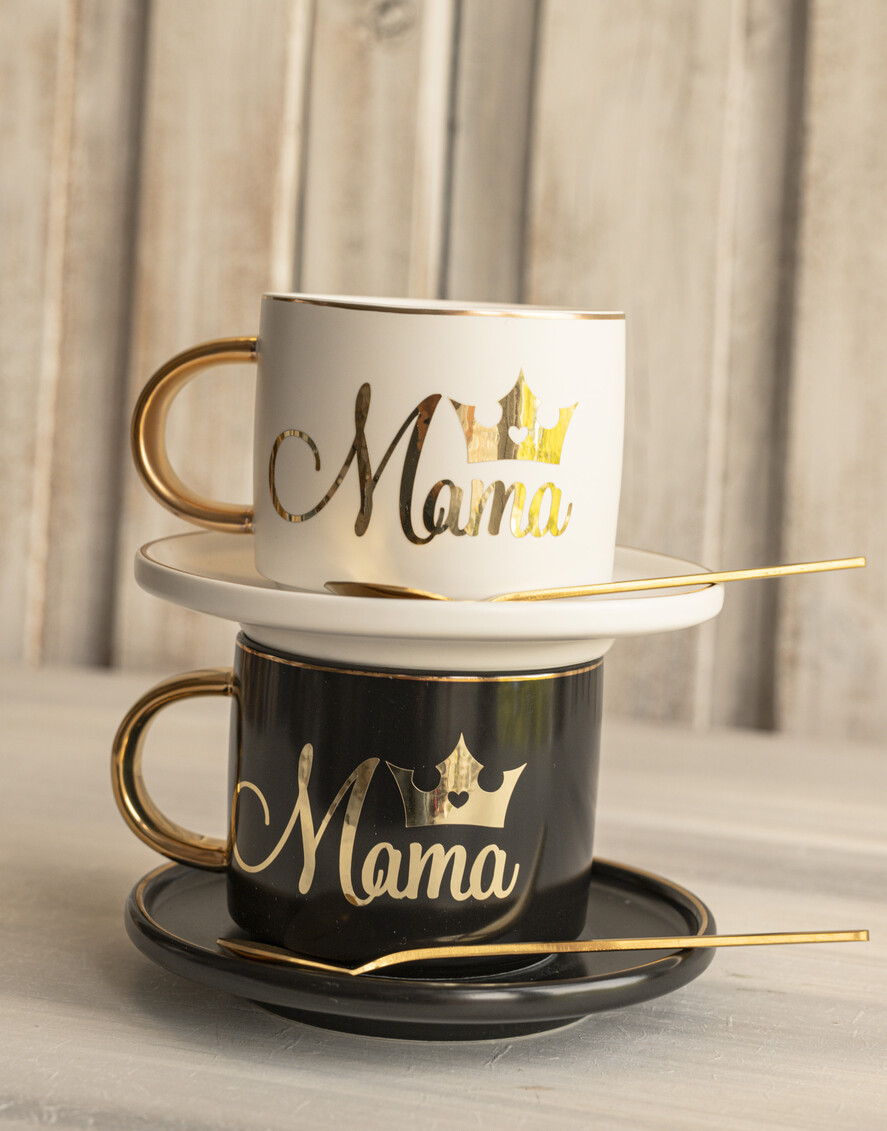 Prezenty dla Mamy zestawy w welurowych i ozdobnych pudełkach  fajne prezenty dla mamy, pudełko z filiżanką i kawą gotowy do wręczenia prezent dla mamy, czarna filiżanka ze spodkiem, pomysł na prezent dla mamy8