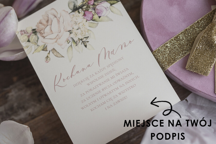 Prezenty dla Mamy Zestawy kosmetyczne  Pomysł na Prezent dla Mamy  Ekskluzywny Zestaw Kosmetyczny  WElurowy Szlafrok upominek na Dzień Matki1