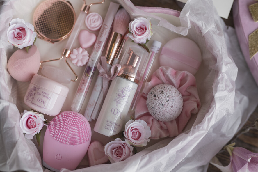 Prezenty dla Mamy Zestawy kosmetyczne   Najpiękniejszy Prezent na dzien Mamy Zestaw Kosmetyków Naturalnych w Sercu2