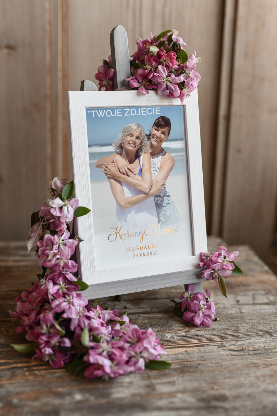 Prezenty dla Mamy ramki, puzzle, ramki na zdjęcia  Prezent na dzien mamy ramka ze zdjęciem złote napisy życzenia z okazji dnia mamy0