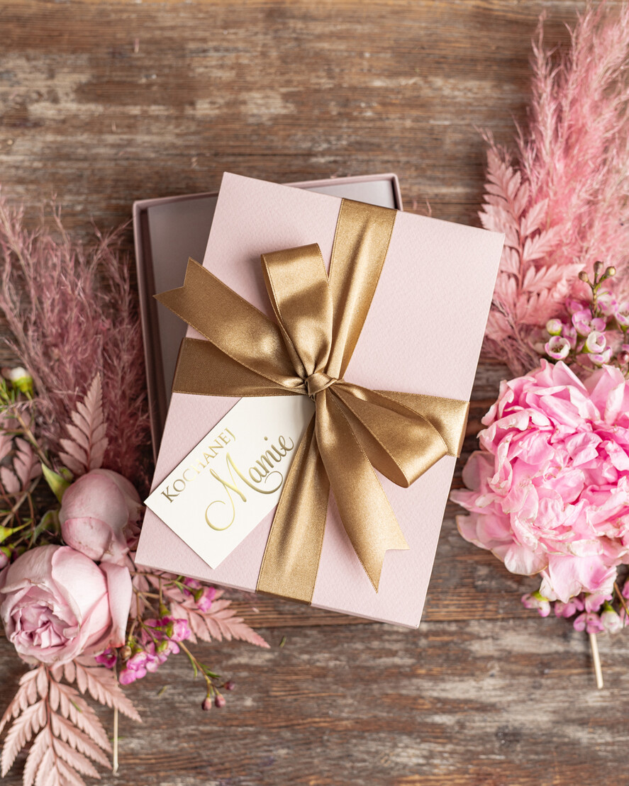 Prezenty dla Mamy biżuteria, pudełka, szkatułki na biżuterie  Prezent na Dzień Mamy zyczenia na lustrze i bransoletka  nieskończoność Upominek dla Mamy3