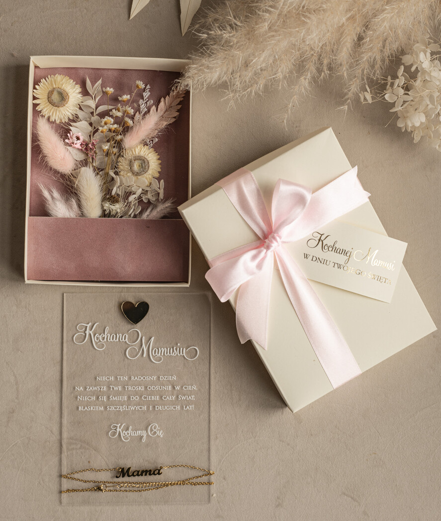 Prezenty dla Mamy biżuteria, pudełka, szkatułki na biżuterie  łańcuszek dla Mamy eleganckie pudełko z kwiatami i życzeniami dla Mamy, flower box, prezent dla Mamy, pudełko z kwiatami dla Mamy, pomysł na prezent na dzień Mamy10