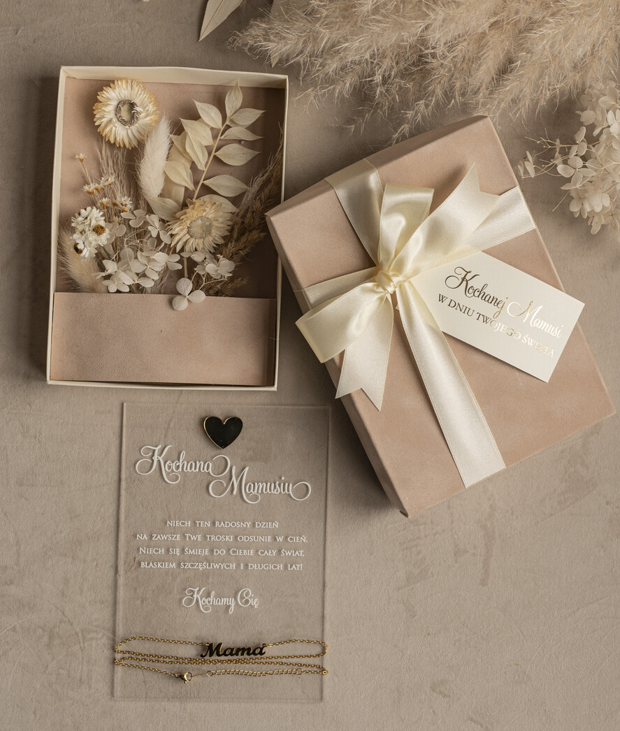 Prezenty dla Mamy biżuteria, pudełka, szkatułki na biżuterie  welurowe pudełko z kwiatami i życzeniami dla Mamy, flower box, prezent dla Mamy, pudełko z kwiatami dla Mamy, pomysł na prezent na dzień Mamy1