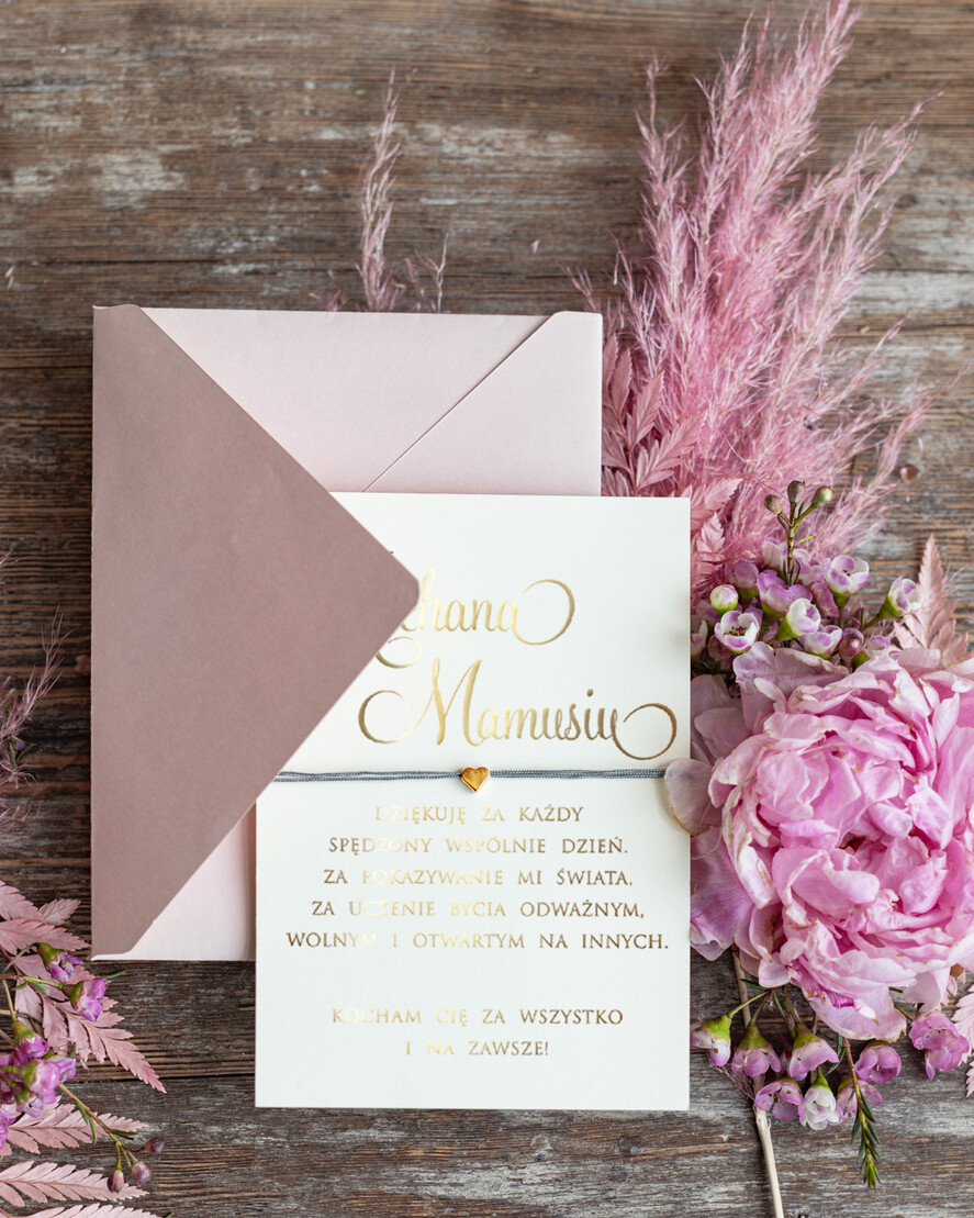 Prezenty dla Mamy biżuteria, pudełka, szkatułki na biżuterie  Pomysł prezent dla Mamy, Kartka z zyczeniami na Dzień Mamy z Bransoletką serce1