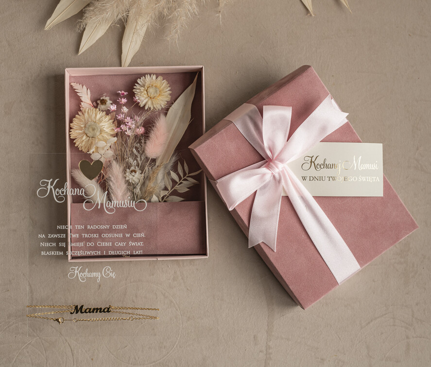 Prezenty dla Mamy biżuteria, pudełka, szkatułki na biżuterie  welurowe pudełko z kwiatami i życzeniami dla Mamy, flower box, prezent dla Mamy, pudełko z kwiatami dla Mamy, pomysł na prezent na dzień Mamy17