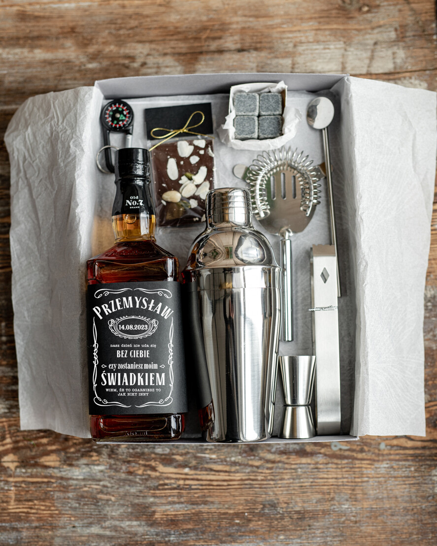 Prezenty dla świadków boxy prezentowe dla Świadka   Pomysł na Prezent czy zostaniesz moim świadkiem ? Pytanie do Świadka Zestaw Barmański ,  pytanie o świadkowanie Grawerowana Szklanka1