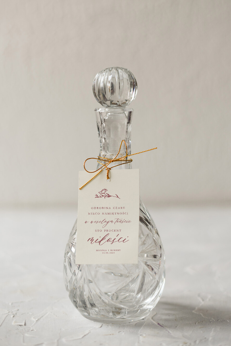 Zawieszki na butelki Minimalistyczne etykieta na wódkę zawieszka na alkohol weselny0