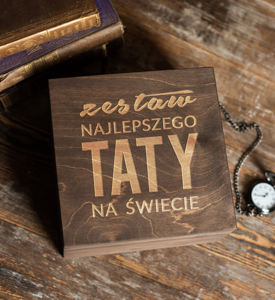 Prezenty dla Taty dzien ojca zestawy dla Taty prezenty z okazji dnia Taty piersiówka w drewnianej skrzynce, prezent dla Taty na urodziny 0