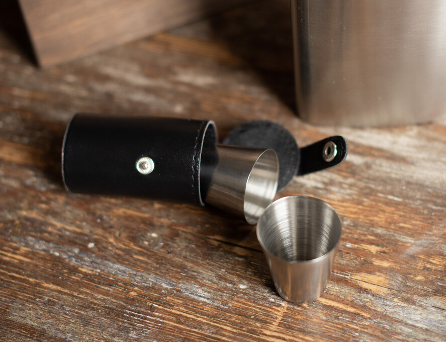 Prezenty dla Taty dzien ojca zestawy dla Taty prezenty z okazji dnia Taty piersiówka w drewnianej skrzynce, prezent dla Taty na urodziny 6