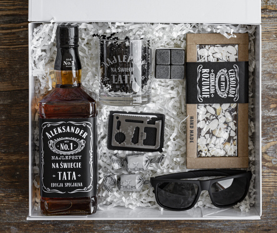 Prezenty dla Taty dzien ojca zestawy dla Taty  pomysł na prezent dla Taty na urodziny, zestaw prezentowy na dzień Ojca, grawerowana szklanka, fajny pomysł na prezent dla Taty, personalizowane prezenty1