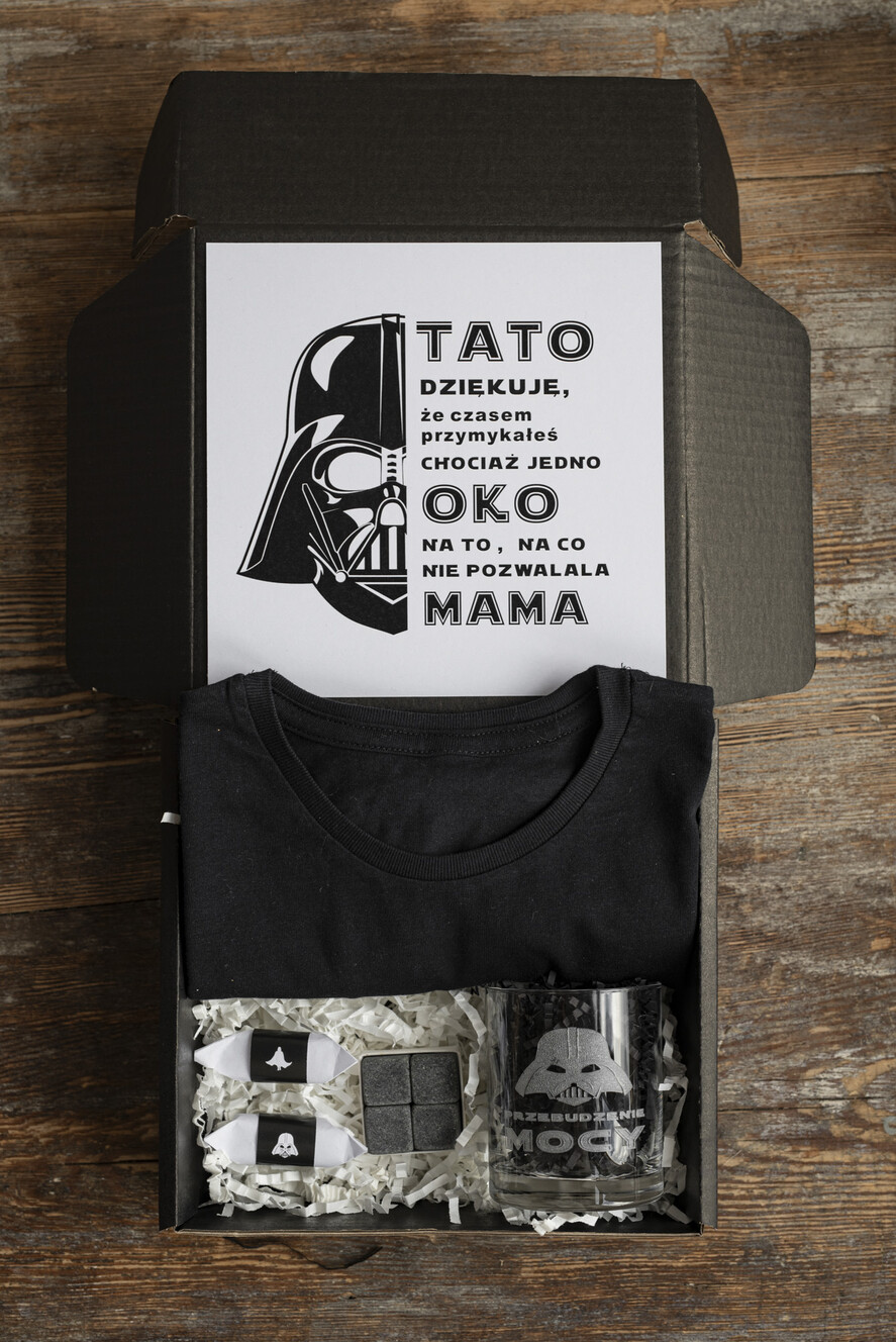 Prezenty dla Taty dzien ojca zestawy dla Taty Pomysł na prezent z okazji dnia Ojca, pudełko prezentowe koszulka LORD FATHER, tematyczne prezenty dla Taty na urodziny, zestawy prezentowe na Dzień Ojca0