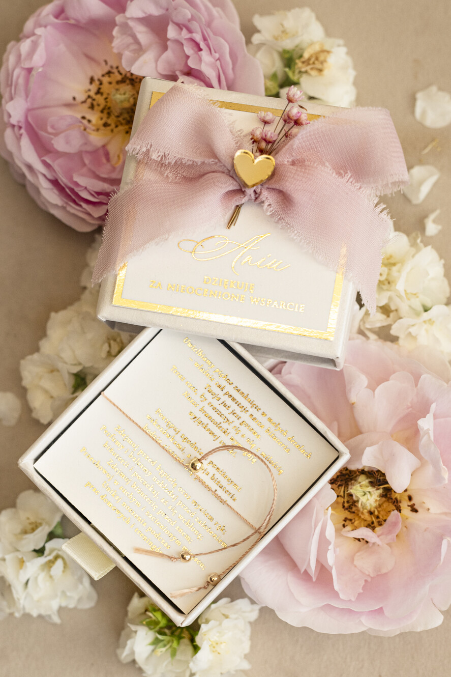 Prezenty dla świadków bransoletki i biżuteria dla świadkowej  Podziękowanie prezent dla świadkowej bransoletka z perłą- Bransoletka szczęścia w ozdobnym pudełeczku4