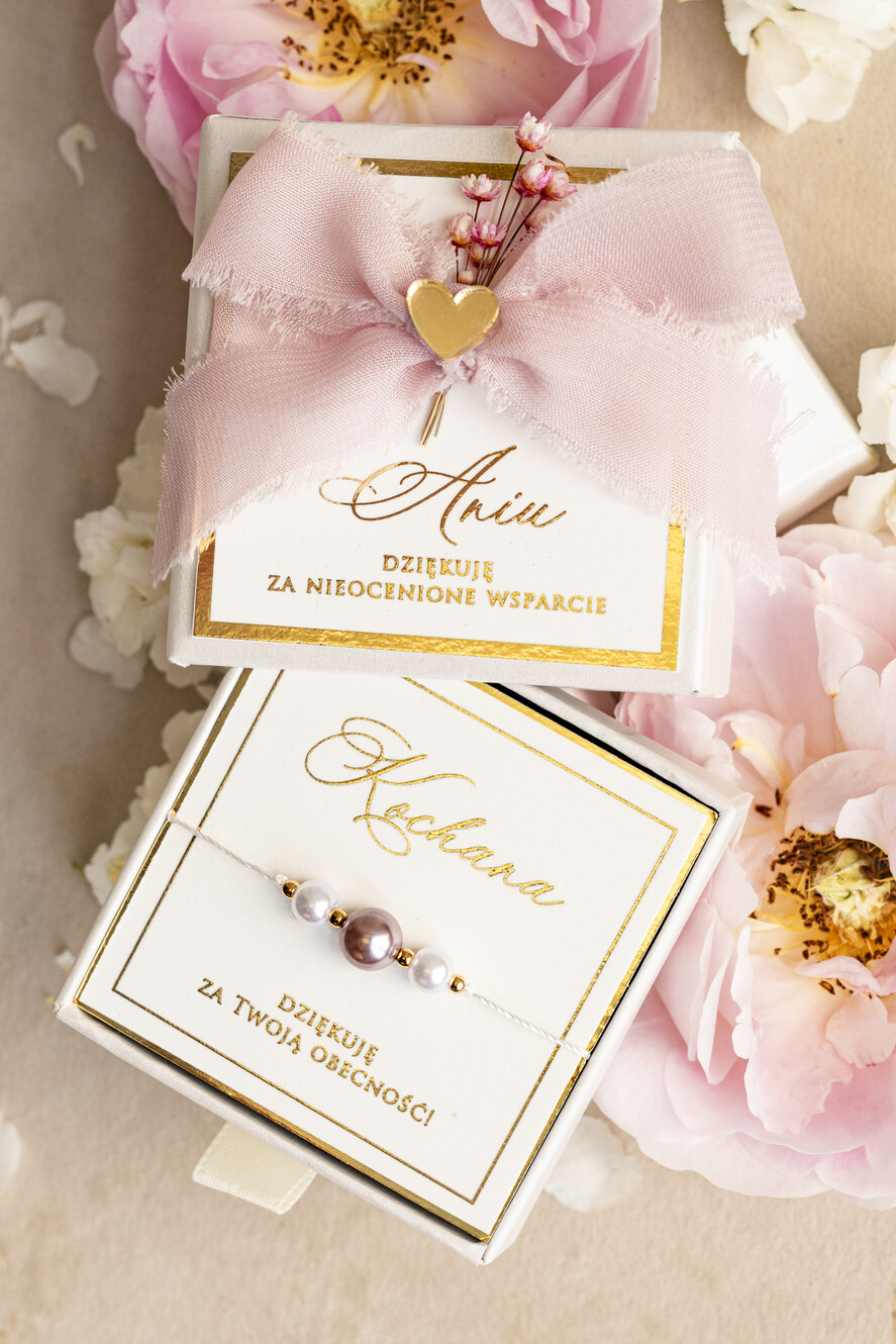 Prezenty dla świadków bransoletki i biżuteria dla świadkowej  Podziękowanie prezent dla świadkowej bransoletka z perłą- Bransoletka szczęścia w ozdobnym pudełeczku3