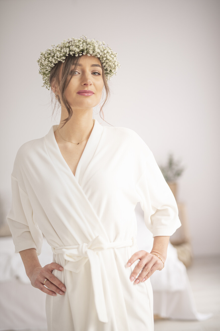 Szlafroki Ślubne z Napisami Szlafrok Ślubny dla Panny Młodej Welurowy Szlafrok dla Panny Młodej  ze Złotym Napisem Podomka z imieniem Panny młodej 3